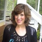 Sharon Martinelli