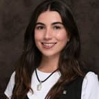 Mia Flores