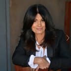 Beth Nicastro