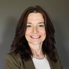 Carla Hewlett