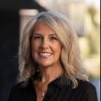 Suzi Miller