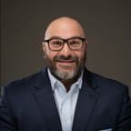 Daniel Khoshtinat