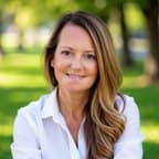 Michele R Shellehamer