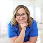 Kristina Hinson Realtor Coldwell Banker Vanguard Realty