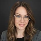 Lindsay L Timm