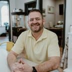 Brian J Bretl