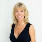 Carol Thomas