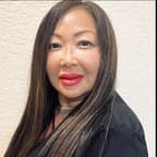 Suzette Hoo Lee