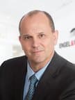 Edgar Theisen, Agent