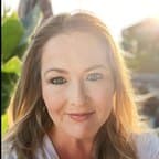 Laura Stark