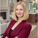 Lisa Stone