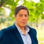 Jose Ugaz Gates
