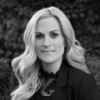 Amanda Holcomb