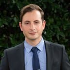 Farzad Nejad