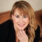 Karen Nadeau
