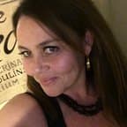 Julie Vad