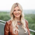 Lyndsay Blasienz