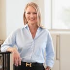 Angie Riedl