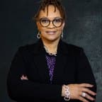 Valeri Smith